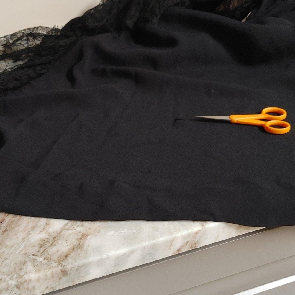 Addys' California Very Vintage Black Gown Size M - Picture 10 of 16